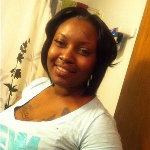 Meet your Posher, Antoinette